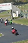 Mallory-park-Leicestershire;Mallory-park-photographs;Motorcycle-action-photographs;event-digital-images;eventdigitalimages;mallory-park;no-limits-trackday;peter-wileman-photography;trackday;trackday-digital-images;trackday-photos