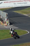 Mallory-park-Leicestershire;Mallory-park-photographs;Motorcycle-action-photographs;event-digital-images;eventdigitalimages;mallory-park;no-limits-trackday;peter-wileman-photography;trackday;trackday-digital-images;trackday-photos