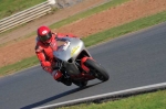 Mallory-park-Leicestershire;Mallory-park-photographs;Motorcycle-action-photographs;event-digital-images;eventdigitalimages;mallory-park;no-limits-trackday;peter-wileman-photography;trackday;trackday-digital-images;trackday-photos