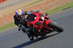 Mallory-park-Leicestershire;Mallory-park-photographs;Motorcycle-action-photographs;event-digital-images;eventdigitalimages;mallory-park;no-limits-trackday;peter-wileman-photography;trackday;trackday-digital-images;trackday-photos