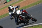 Mallory-park-Leicestershire;Mallory-park-photographs;Motorcycle-action-photographs;event-digital-images;eventdigitalimages;mallory-park;no-limits-trackday;peter-wileman-photography;trackday;trackday-digital-images;trackday-photos