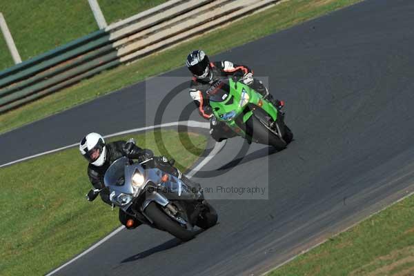 Mallory park Leicestershire;Mallory park photographs;Motorcycle action photographs;event digital images;eventdigitalimages;mallory park;no limits trackday;peter wileman photography;trackday;trackday digital images;trackday photos