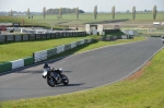 Mallory-park-Leicestershire;Mallory-park-photographs;Motorcycle-action-photographs;event-digital-images;eventdigitalimages;mallory-park;no-limits-trackday;peter-wileman-photography;trackday;trackday-digital-images;trackday-photos