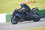 Mallory-park-Leicestershire;Mallory-park-photographs;Motorcycle-action-photographs;event-digital-images;eventdigitalimages;mallory-park;no-limits-trackday;peter-wileman-photography;trackday;trackday-digital-images;trackday-photos