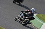 Mallory-park-Leicestershire;Mallory-park-photographs;Motorcycle-action-photographs;event-digital-images;eventdigitalimages;mallory-park;no-limits-trackday;peter-wileman-photography;trackday;trackday-digital-images;trackday-photos