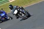 Mallory-park-Leicestershire;Mallory-park-photographs;Motorcycle-action-photographs;event-digital-images;eventdigitalimages;mallory-park;no-limits-trackday;peter-wileman-photography;trackday;trackday-digital-images;trackday-photos