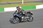 Mallory-park-Leicestershire;Mallory-park-photographs;Motorcycle-action-photographs;event-digital-images;eventdigitalimages;mallory-park;no-limits-trackday;peter-wileman-photography;trackday;trackday-digital-images;trackday-photos