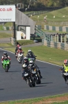 Mallory-park-Leicestershire;Mallory-park-photographs;Motorcycle-action-photographs;event-digital-images;eventdigitalimages;mallory-park;no-limits-trackday;peter-wileman-photography;trackday;trackday-digital-images;trackday-photos