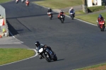 Mallory-park-Leicestershire;Mallory-park-photographs;Motorcycle-action-photographs;event-digital-images;eventdigitalimages;mallory-park;no-limits-trackday;peter-wileman-photography;trackday;trackday-digital-images;trackday-photos