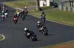 Mallory-park-Leicestershire;Mallory-park-photographs;Motorcycle-action-photographs;event-digital-images;eventdigitalimages;mallory-park;no-limits-trackday;peter-wileman-photography;trackday;trackday-digital-images;trackday-photos