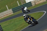 Mallory-park-Leicestershire;Mallory-park-photographs;Motorcycle-action-photographs;event-digital-images;eventdigitalimages;mallory-park;no-limits-trackday;peter-wileman-photography;trackday;trackday-digital-images;trackday-photos