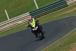 Mallory-park-Leicestershire;Mallory-park-photographs;Motorcycle-action-photographs;event-digital-images;eventdigitalimages;mallory-park;no-limits-trackday;peter-wileman-photography;trackday;trackday-digital-images;trackday-photos