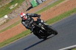 Mallory-park-Leicestershire;Mallory-park-photographs;Motorcycle-action-photographs;event-digital-images;eventdigitalimages;mallory-park;no-limits-trackday;peter-wileman-photography;trackday;trackday-digital-images;trackday-photos