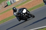 Mallory-park-Leicestershire;Mallory-park-photographs;Motorcycle-action-photographs;event-digital-images;eventdigitalimages;mallory-park;no-limits-trackday;peter-wileman-photography;trackday;trackday-digital-images;trackday-photos
