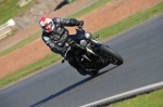 Mallory-park-Leicestershire;Mallory-park-photographs;Motorcycle-action-photographs;event-digital-images;eventdigitalimages;mallory-park;no-limits-trackday;peter-wileman-photography;trackday;trackday-digital-images;trackday-photos