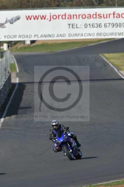 Mallory park Leicestershire;Mallory park photographs;Motorcycle action photographs;event digital images;eventdigitalimages;mallory park;no limits trackday;peter wileman photography;trackday;trackday digital images;trackday photos