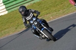 Mallory-park-Leicestershire;Mallory-park-photographs;Motorcycle-action-photographs;event-digital-images;eventdigitalimages;mallory-park;no-limits-trackday;peter-wileman-photography;trackday;trackday-digital-images;trackday-photos