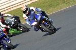Mallory-park-Leicestershire;Mallory-park-photographs;Motorcycle-action-photographs;event-digital-images;eventdigitalimages;mallory-park;no-limits-trackday;peter-wileman-photography;trackday;trackday-digital-images;trackday-photos