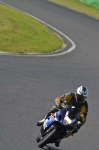 Mallory-park-Leicestershire;Mallory-park-photographs;Motorcycle-action-photographs;event-digital-images;eventdigitalimages;mallory-park;no-limits-trackday;peter-wileman-photography;trackday;trackday-digital-images;trackday-photos