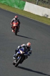 Mallory-park-Leicestershire;Mallory-park-photographs;Motorcycle-action-photographs;event-digital-images;eventdigitalimages;mallory-park;no-limits-trackday;peter-wileman-photography;trackday;trackday-digital-images;trackday-photos
