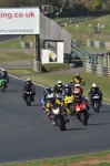 Mallory-park-Leicestershire;Mallory-park-photographs;Motorcycle-action-photographs;event-digital-images;eventdigitalimages;mallory-park;no-limits-trackday;peter-wileman-photography;trackday;trackday-digital-images;trackday-photos