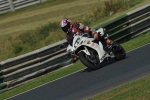 Mallory-park-Leicestershire;Mallory-park-photographs;Motorcycle-action-photographs;event-digital-images;eventdigitalimages;mallory-park;no-limits-trackday;peter-wileman-photography;trackday;trackday-digital-images;trackday-photos