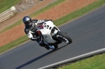 Mallory-park-Leicestershire;Mallory-park-photographs;Motorcycle-action-photographs;event-digital-images;eventdigitalimages;mallory-park;no-limits-trackday;peter-wileman-photography;trackday;trackday-digital-images;trackday-photos