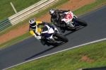 Mallory-park-Leicestershire;Mallory-park-photographs;Motorcycle-action-photographs;event-digital-images;eventdigitalimages;mallory-park;no-limits-trackday;peter-wileman-photography;trackday;trackday-digital-images;trackday-photos