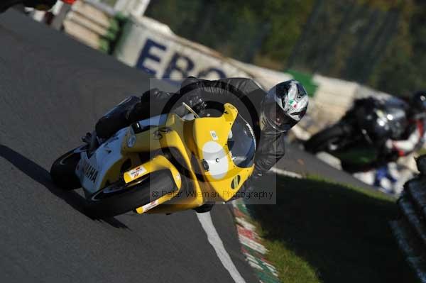 Mallory park Leicestershire;Mallory park photographs;Motorcycle action photographs;event digital images;eventdigitalimages;mallory park;no limits trackday;peter wileman photography;trackday;trackday digital images;trackday photos