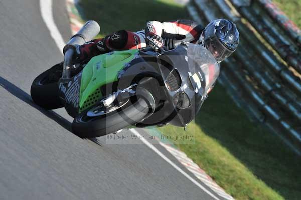 Mallory park Leicestershire;Mallory park photographs;Motorcycle action photographs;event digital images;eventdigitalimages;mallory park;no limits trackday;peter wileman photography;trackday;trackday digital images;trackday photos
