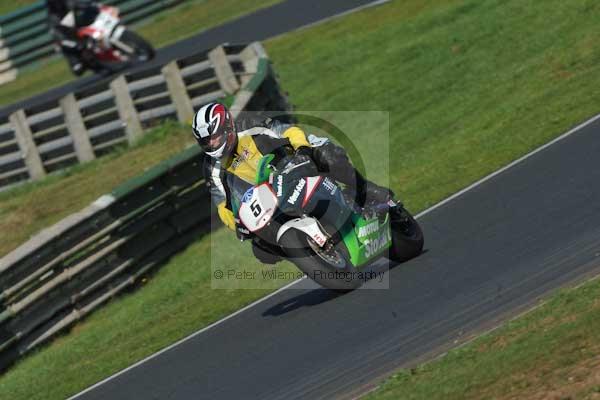 Mallory park Leicestershire;Mallory park photographs;Motorcycle action photographs;event digital images;eventdigitalimages;mallory park;no limits trackday;peter wileman photography;trackday;trackday digital images;trackday photos