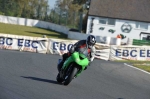 Mallory-park-Leicestershire;Mallory-park-photographs;Motorcycle-action-photographs;event-digital-images;eventdigitalimages;mallory-park;no-limits-trackday;peter-wileman-photography;trackday;trackday-digital-images;trackday-photos