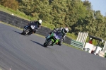 Mallory-park-Leicestershire;Mallory-park-photographs;Motorcycle-action-photographs;event-digital-images;eventdigitalimages;mallory-park;no-limits-trackday;peter-wileman-photography;trackday;trackday-digital-images;trackday-photos