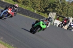 Mallory-park-Leicestershire;Mallory-park-photographs;Motorcycle-action-photographs;event-digital-images;eventdigitalimages;mallory-park;no-limits-trackday;peter-wileman-photography;trackday;trackday-digital-images;trackday-photos