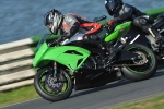 Mallory-park-Leicestershire;Mallory-park-photographs;Motorcycle-action-photographs;event-digital-images;eventdigitalimages;mallory-park;no-limits-trackday;peter-wileman-photography;trackday;trackday-digital-images;trackday-photos