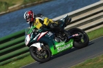 Mallory-park-Leicestershire;Mallory-park-photographs;Motorcycle-action-photographs;event-digital-images;eventdigitalimages;mallory-park;no-limits-trackday;peter-wileman-photography;trackday;trackday-digital-images;trackday-photos
