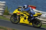 Mallory-park-Leicestershire;Mallory-park-photographs;Motorcycle-action-photographs;event-digital-images;eventdigitalimages;mallory-park;no-limits-trackday;peter-wileman-photography;trackday;trackday-digital-images;trackday-photos