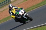 Mallory-park-Leicestershire;Mallory-park-photographs;Motorcycle-action-photographs;event-digital-images;eventdigitalimages;mallory-park;no-limits-trackday;peter-wileman-photography;trackday;trackday-digital-images;trackday-photos