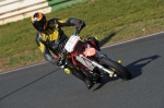Mallory-park-Leicestershire;Mallory-park-photographs;Motorcycle-action-photographs;event-digital-images;eventdigitalimages;mallory-park;no-limits-trackday;peter-wileman-photography;trackday;trackday-digital-images;trackday-photos