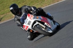 Mallory-park-Leicestershire;Mallory-park-photographs;Motorcycle-action-photographs;event-digital-images;eventdigitalimages;mallory-park;no-limits-trackday;peter-wileman-photography;trackday;trackday-digital-images;trackday-photos