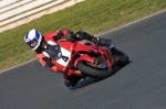 Mallory-park-Leicestershire;Mallory-park-photographs;Motorcycle-action-photographs;event-digital-images;eventdigitalimages;mallory-park;no-limits-trackday;peter-wileman-photography;trackday;trackday-digital-images;trackday-photos