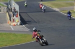 Mallory-park-Leicestershire;Mallory-park-photographs;Motorcycle-action-photographs;event-digital-images;eventdigitalimages;mallory-park;no-limits-trackday;peter-wileman-photography;trackday;trackday-digital-images;trackday-photos