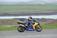 FAST GREEN/YELLOW BIKES