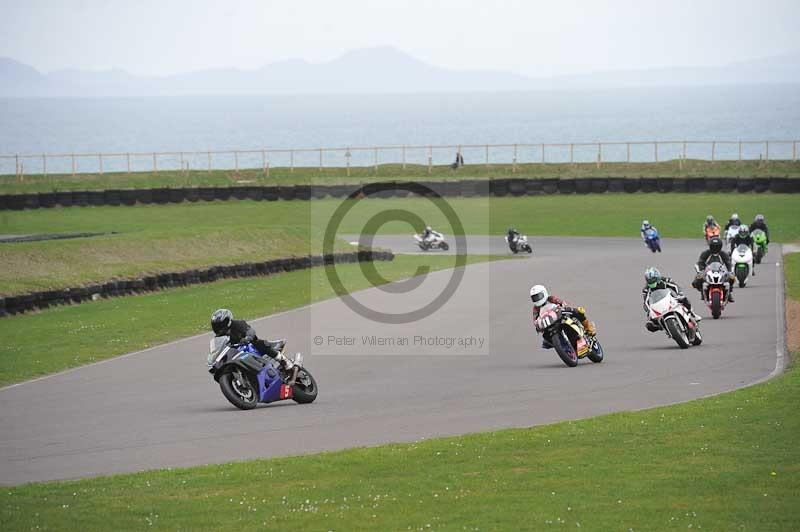 Motorcycle action photographs;anglesey circuit;anglesey trackday photographs;event digital images;eventdigitalimages;no limits trackday;oulton park circuit cheshire;peter wileman photography;trackday;trackday digital images;trackday photos;ty croes circuit wales