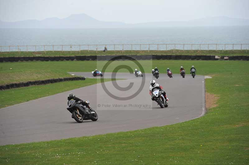 Motorcycle action photographs;anglesey circuit;anglesey trackday photographs;event digital images;eventdigitalimages;no limits trackday;oulton park circuit cheshire;peter wileman photography;trackday;trackday digital images;trackday photos;ty croes circuit wales