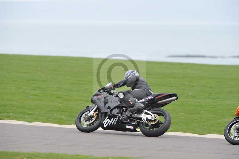 Motorcycle action photographs;anglesey circuit;anglesey trackday photographs;event digital images;eventdigitalimages;no limits trackday;oulton park circuit cheshire;peter wileman photography;trackday;trackday digital images;trackday photos;ty croes circuit wales