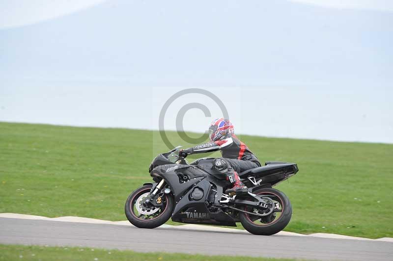 Motorcycle action photographs;anglesey circuit;anglesey trackday photographs;event digital images;eventdigitalimages;no limits trackday;oulton park circuit cheshire;peter wileman photography;trackday;trackday digital images;trackday photos;ty croes circuit wales