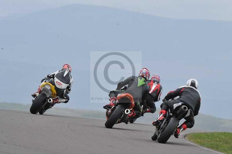 Motorcycle action photographs;anglesey circuit;anglesey trackday photographs;event digital images;eventdigitalimages;no limits trackday;oulton park circuit cheshire;peter wileman photography;trackday;trackday digital images;trackday photos;ty croes circuit wales