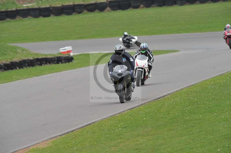 Motorcycle action photographs;anglesey circuit;anglesey trackday photographs;event digital images;eventdigitalimages;no limits trackday;oulton park circuit cheshire;peter wileman photography;trackday;trackday digital images;trackday photos;ty croes circuit wales