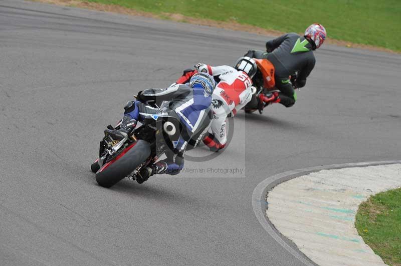 Motorcycle action photographs;anglesey circuit;anglesey trackday photographs;event digital images;eventdigitalimages;no limits trackday;oulton park circuit cheshire;peter wileman photography;trackday;trackday digital images;trackday photos;ty croes circuit wales